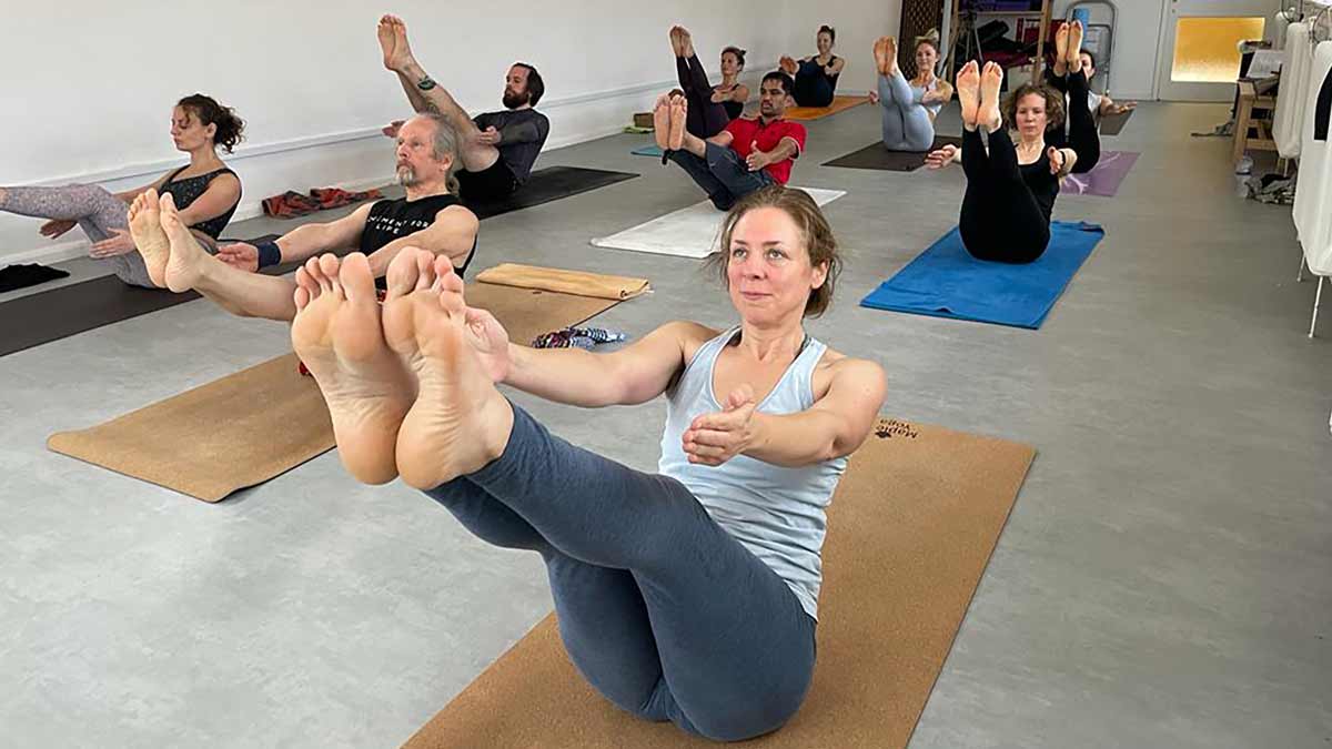 Yoga-Reading - Helen doing backbends